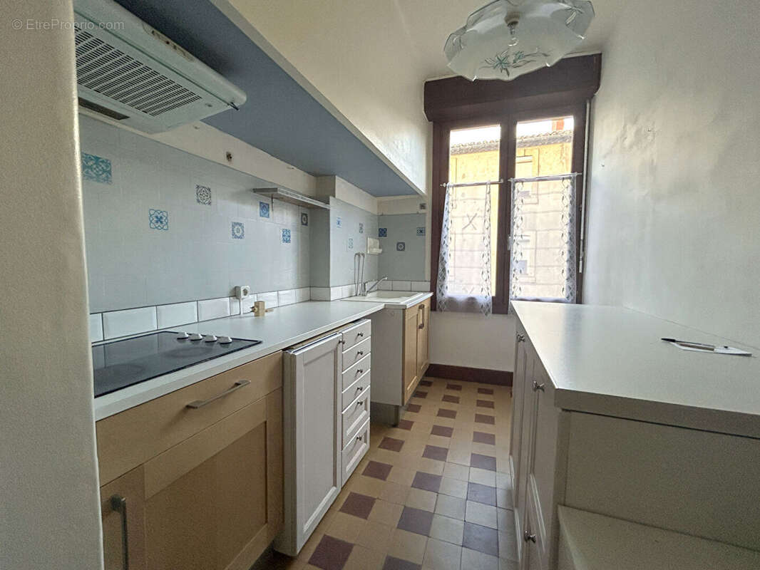 Appartement à CARCASSONNE