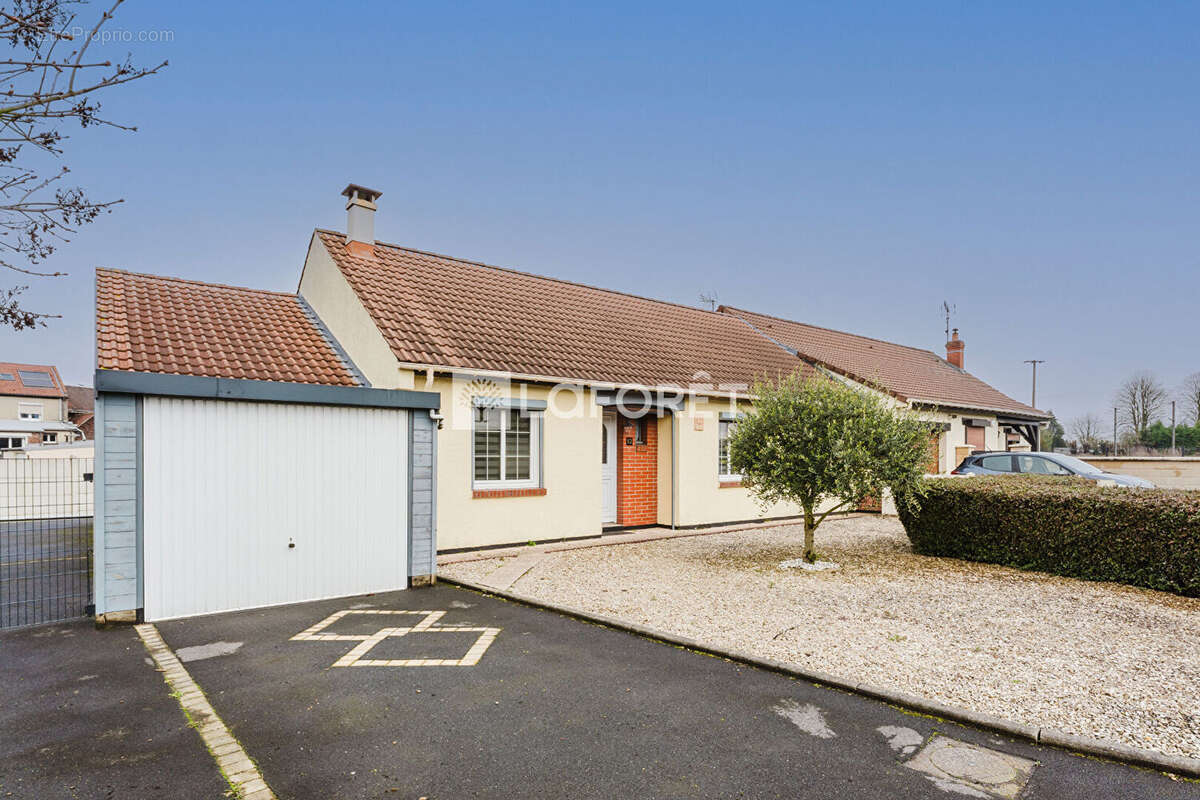 Maison à EVIN-MALMAISON