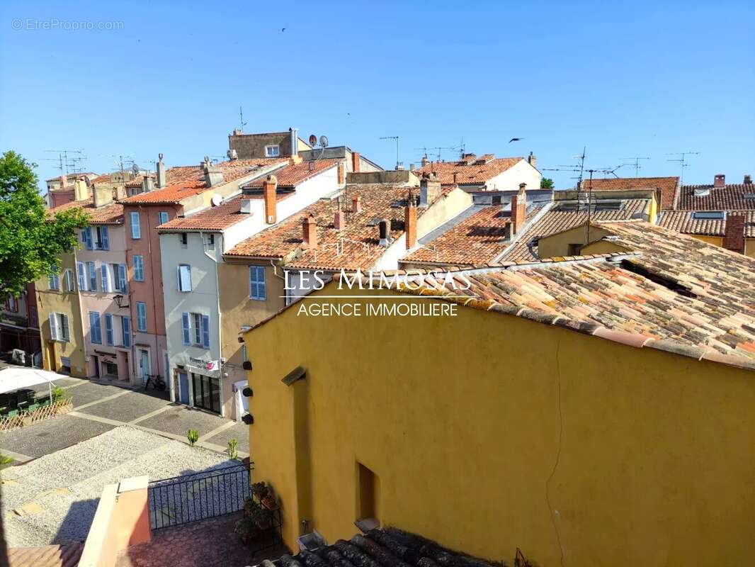 Appartement à FREJUS