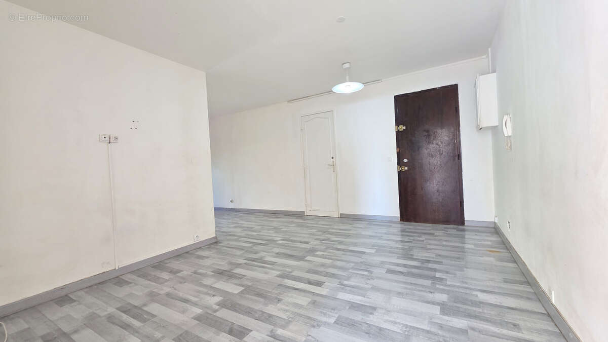 Appartement à BRON