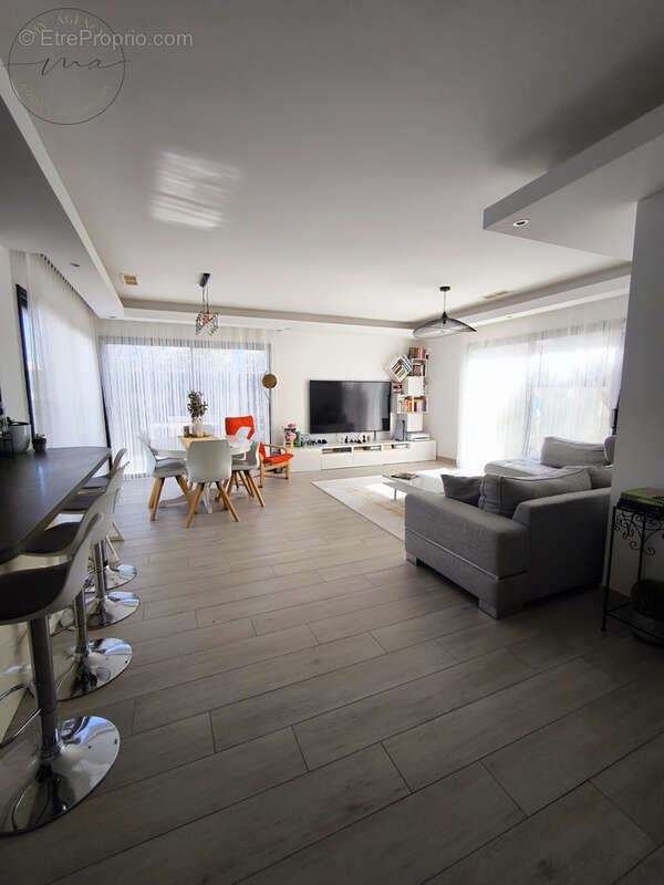 Maison à COLOMBIERS