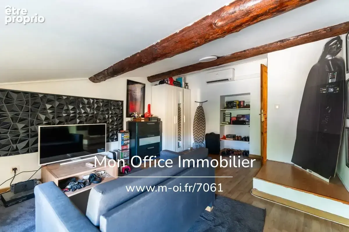 Référence : 7061-LLI - Maison de village de charme de 110 m2 – Centre historique de Lambesc – Espace indépendant - photo 7
