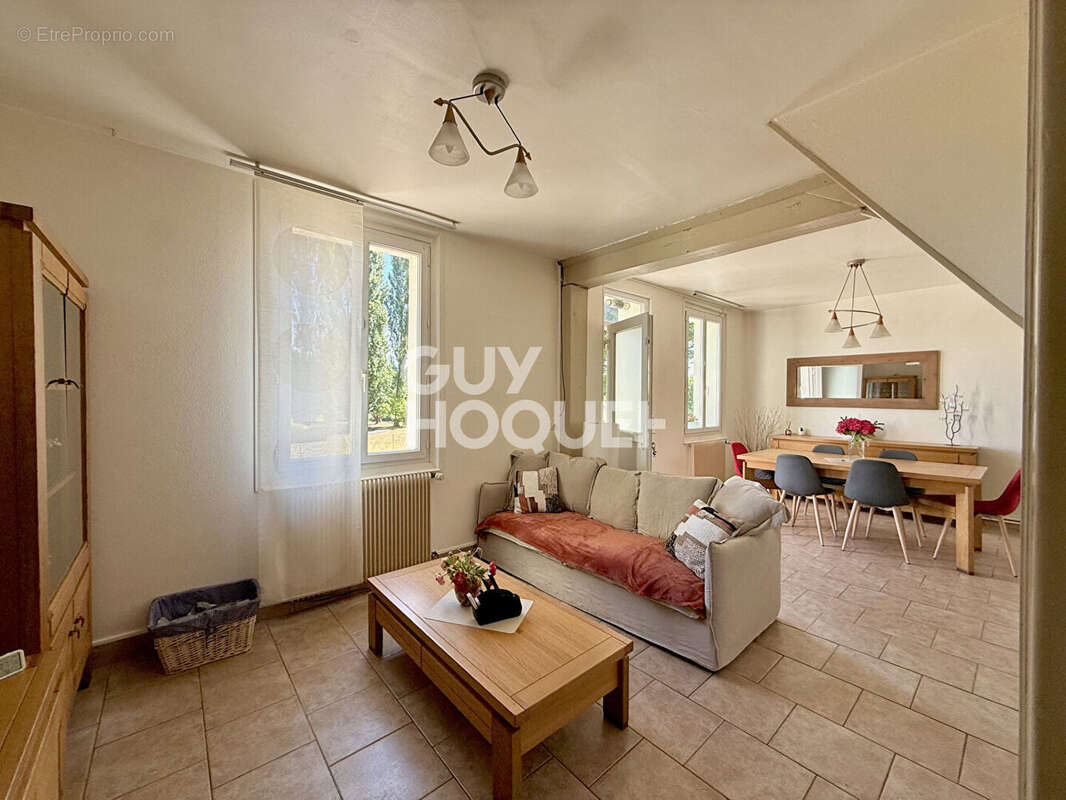 Saint-arnoult, maison 3 pièces avec jardin, garage et dépendance - photo 5