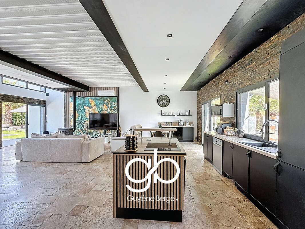 Maison à SAINT-AUNES