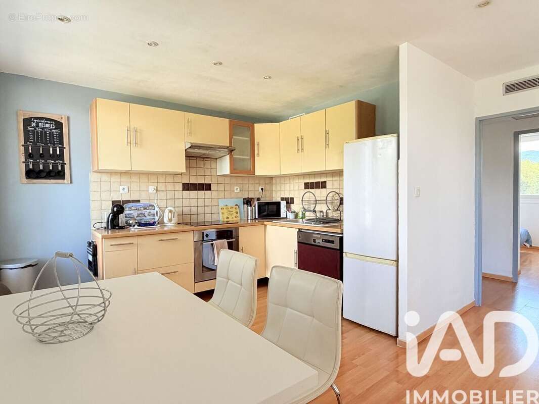 Photo 8 - Appartement à SAINT-MARTIN-D'HERES