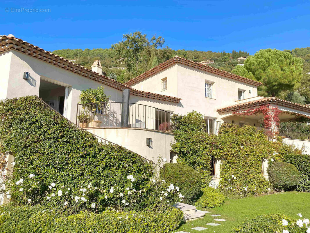 Maison à SPERACEDES