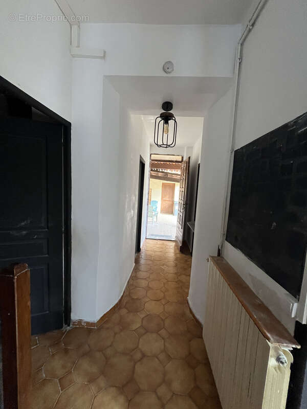 Maison à LEZIGNAN-CORBIERES