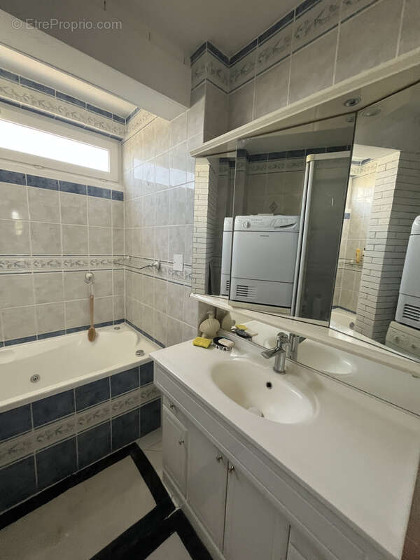 Appartement à ALLONNES