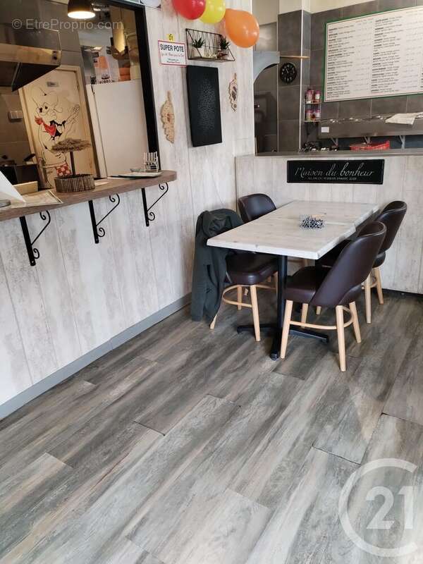 Autre à SAINT-LAURENT-DU-VAR