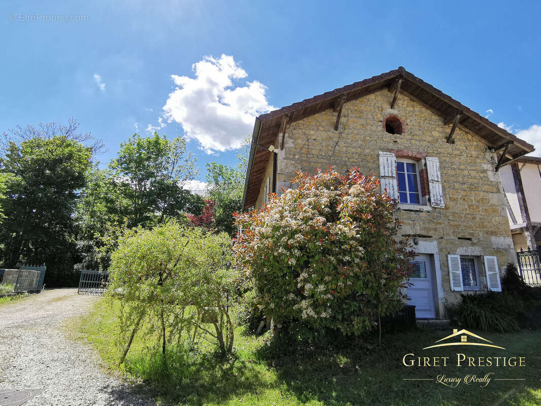 Maison à ARTEMARE