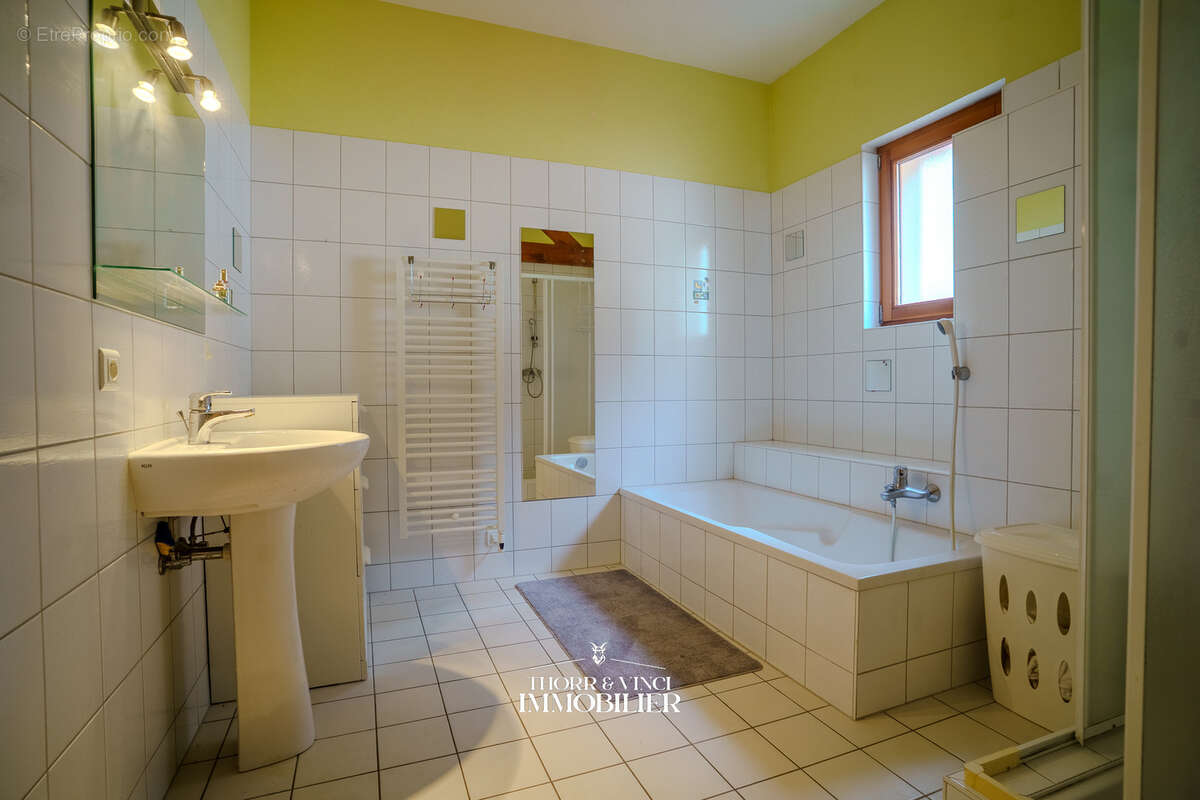 Duplex 6 pièces - 157m2 - Terrain 10 ares - Bendorf - photo 13