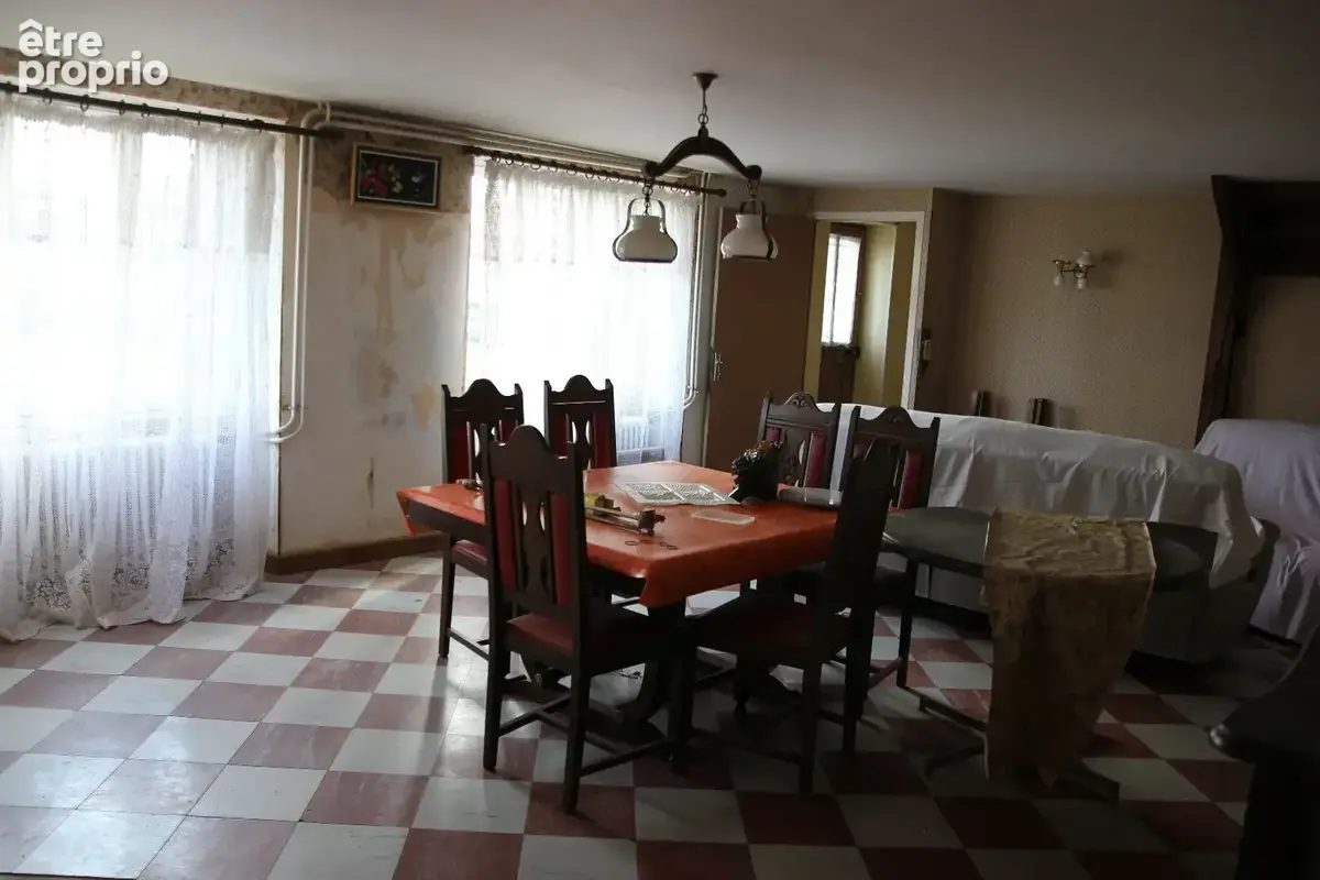 MONTBAZENS - Authentique corps de ferme en pierres, superbe grange et dépendances. - photo 7