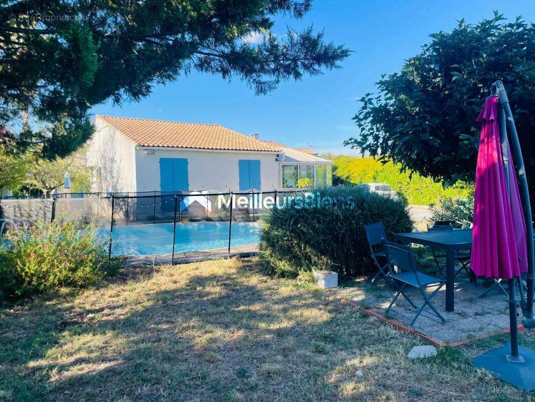 Maison à SAINT-FELIX-DE-LODEZ