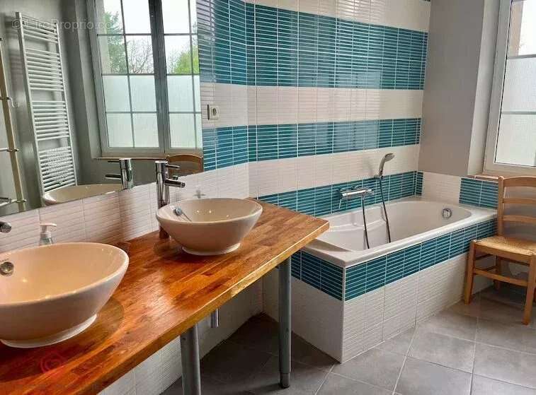 Maison à LABASTIDE-D&#039;ANJOU