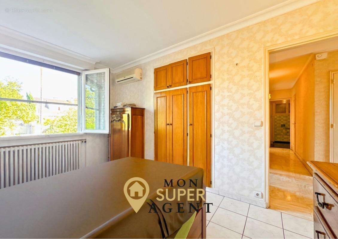 Maison à VAUX-LE-PENIL