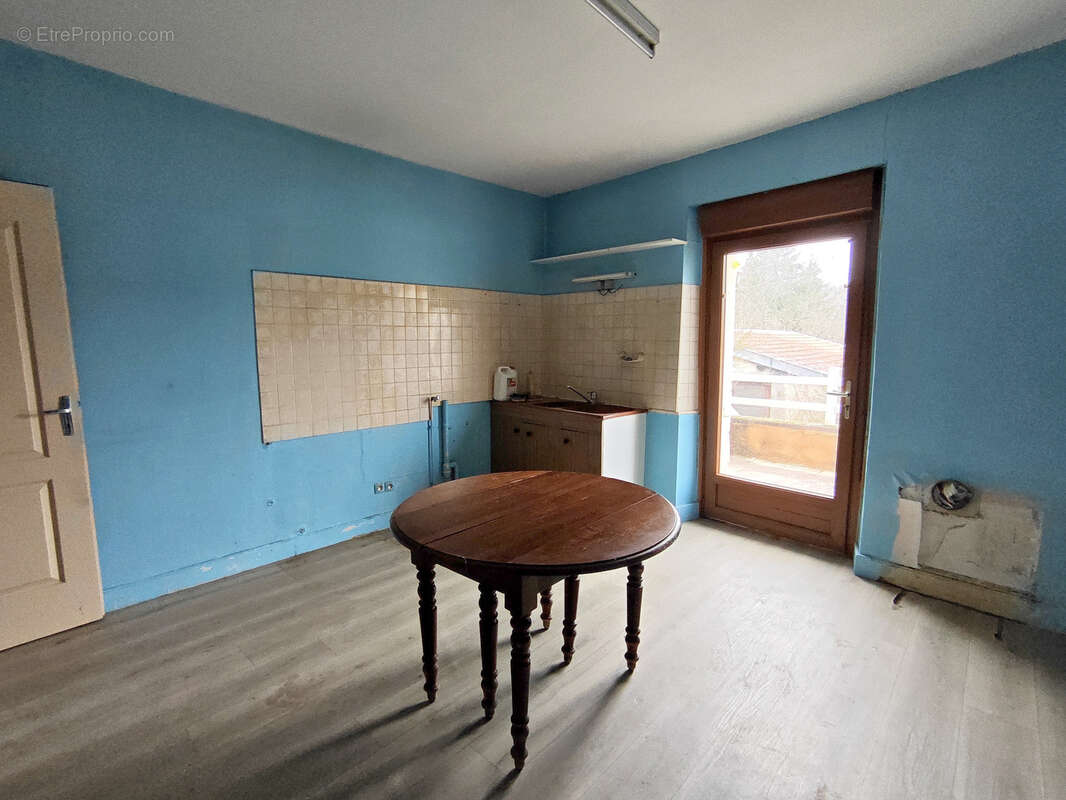 Maison à VANNES-LE-CHATEL