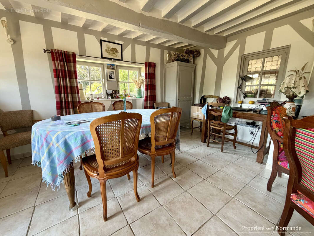 Maison 140 m² à Pont-Audemer  - photo 3