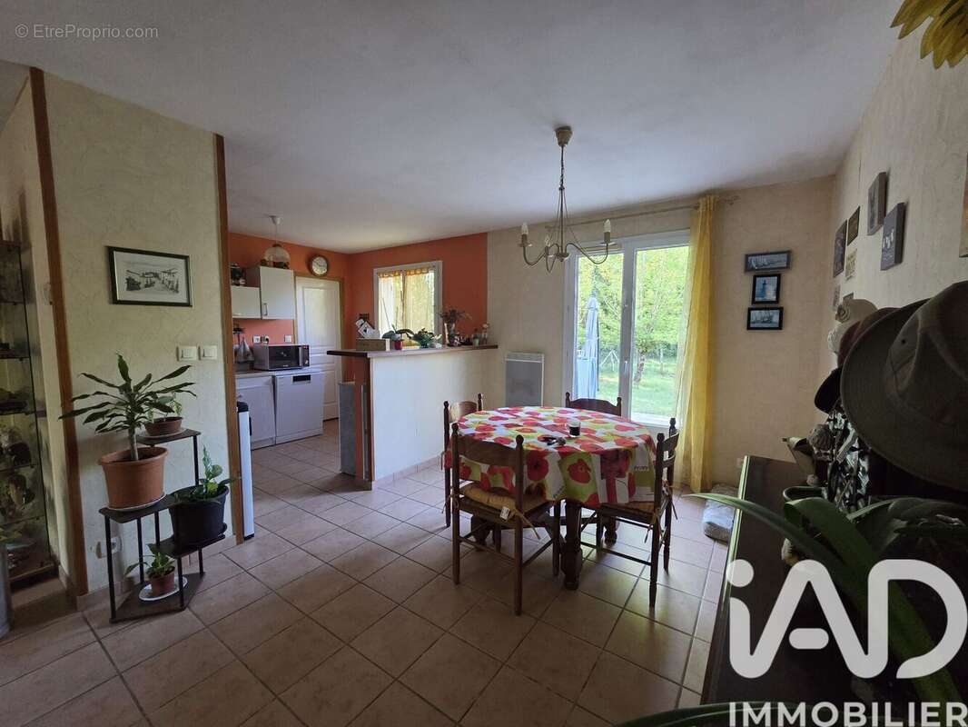 Photo 8 - Maison à LESPARRE-MEDOC