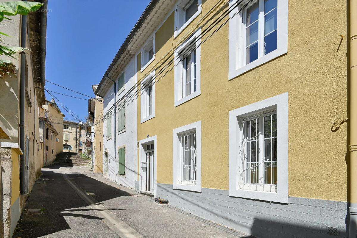 Maison à PONT-SAINT-ESPRIT