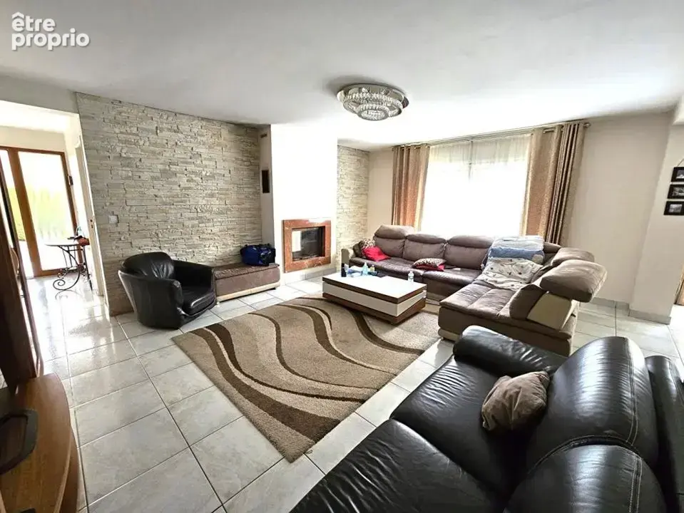 Maison 8 pièces 205 m² à vendre à Caen (14000) - photo 5