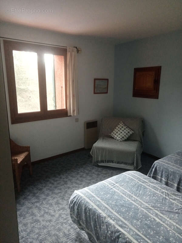 Maison à SAINT-LAURENT-DE-CERDANS