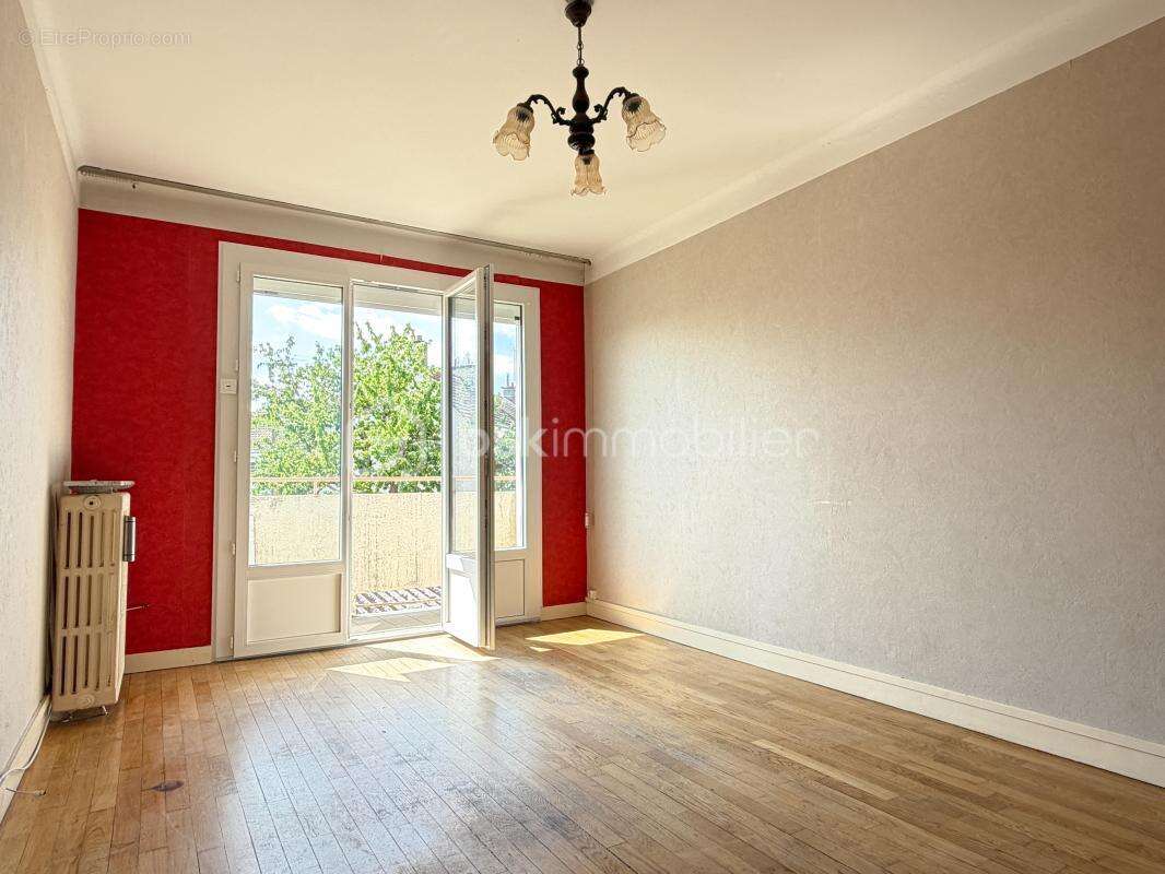 Appartement T3 - Balcon - Garage - Cave - photo 2