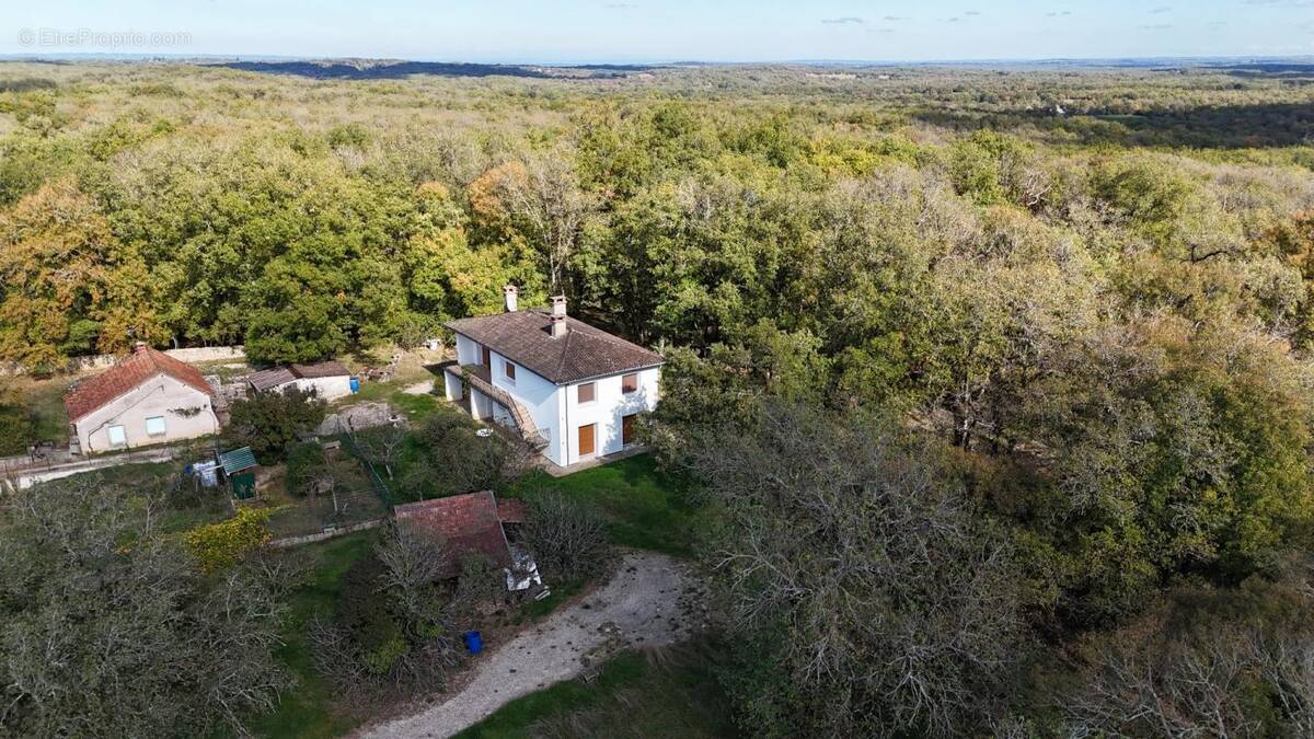 Maison à PROMILHANES