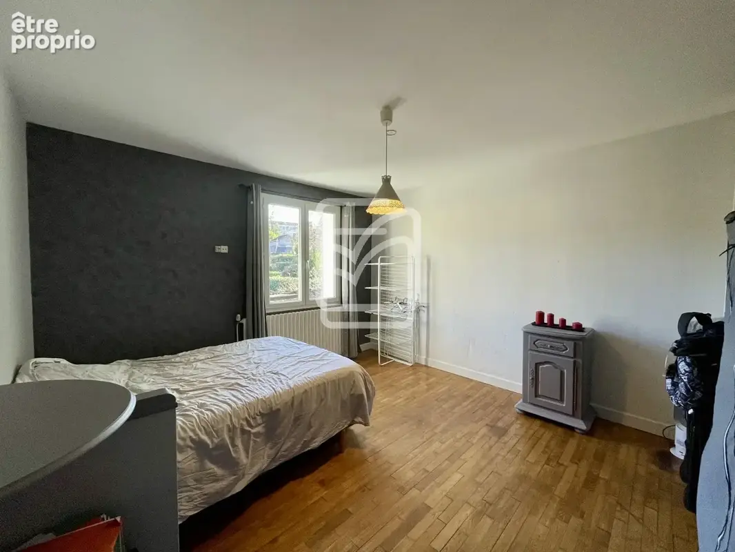 Ensemble immobilier et commercial - hotel restaurant et maison de ville - photo 7