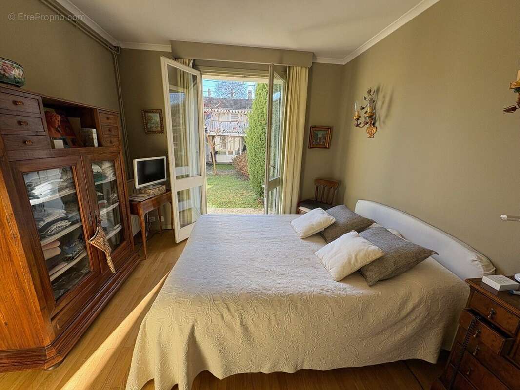 Maison à BEAUREPAIRE