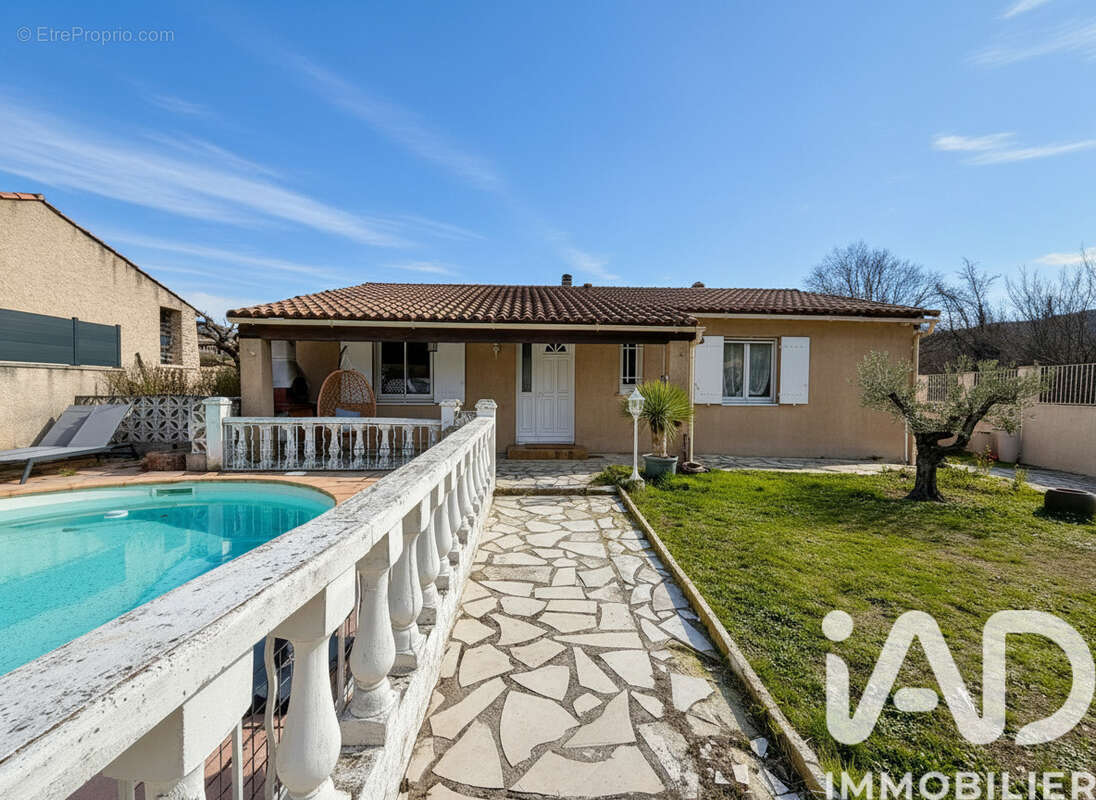 Photo 3 - Maison à SAINT-ZACHARIE