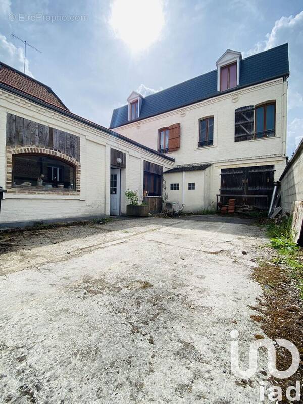 Photo 1 - Maison à VOUZIERS