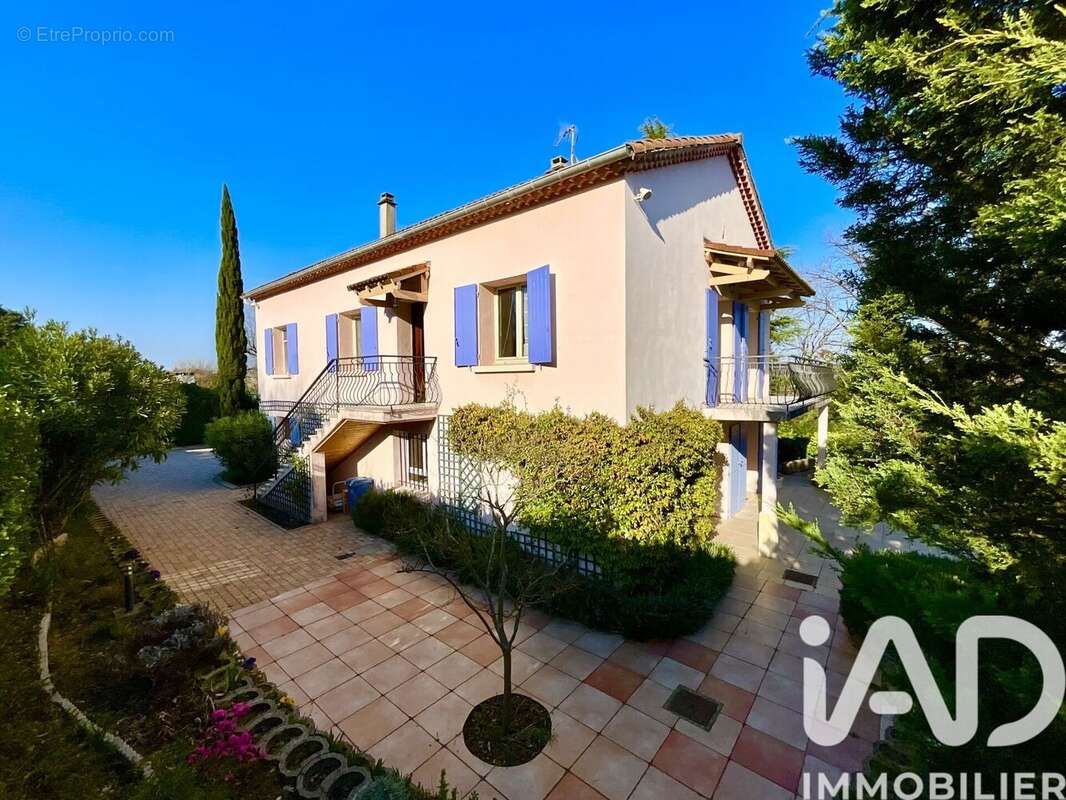 Maison 198 m² à Martignargues  - photo 4