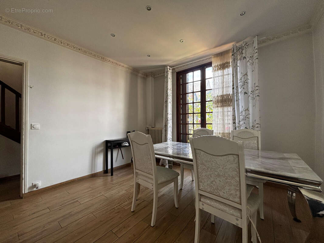 Maison à DRANCY
