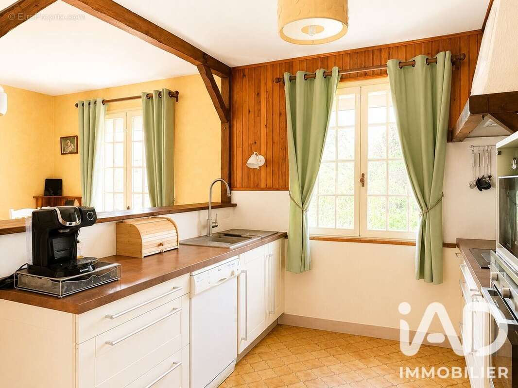 Maison 120 m² à Vaugneray  - photo 6