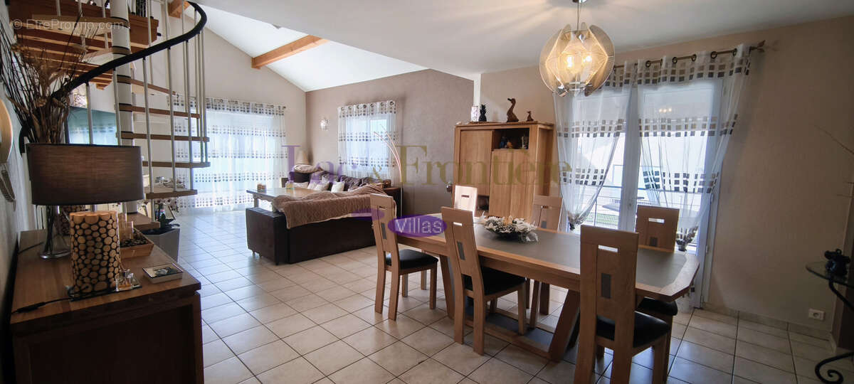 Maison à LOISIN
