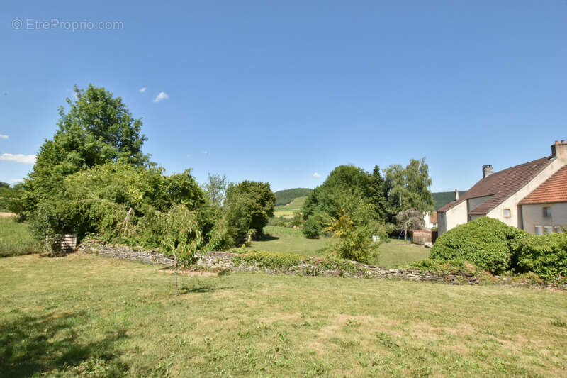 Maison à NUITS-SAINT-GEORGES