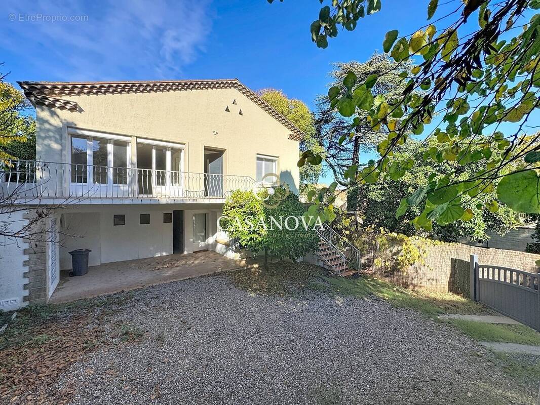 Maison à CLERMONT-L'HERAULT