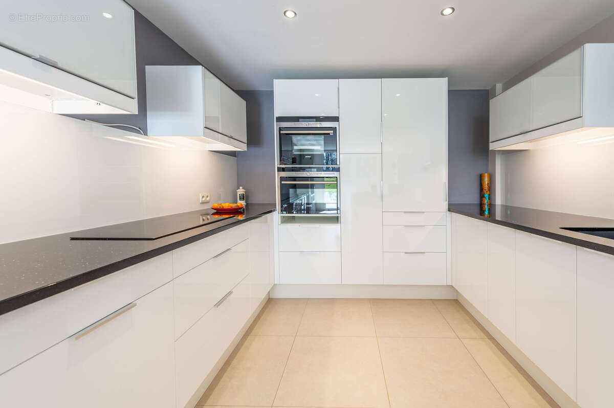 Maison à MENTHONNEX-EN-BORNES