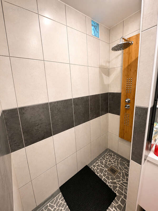 Ensemble immobilier d'exception   Maison 125 m2 + Immeuble de 4 appartements + Terrain constructible   Secteur - photo 4
