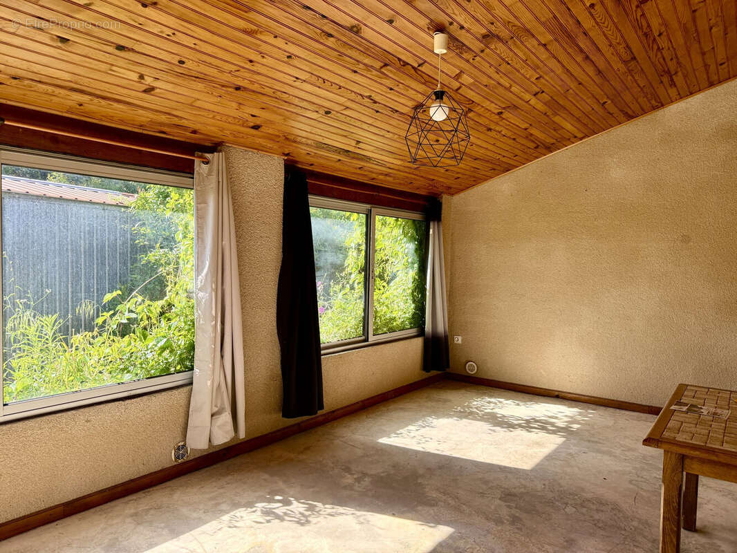 Maison 72 m² à Cereste  - photo 4