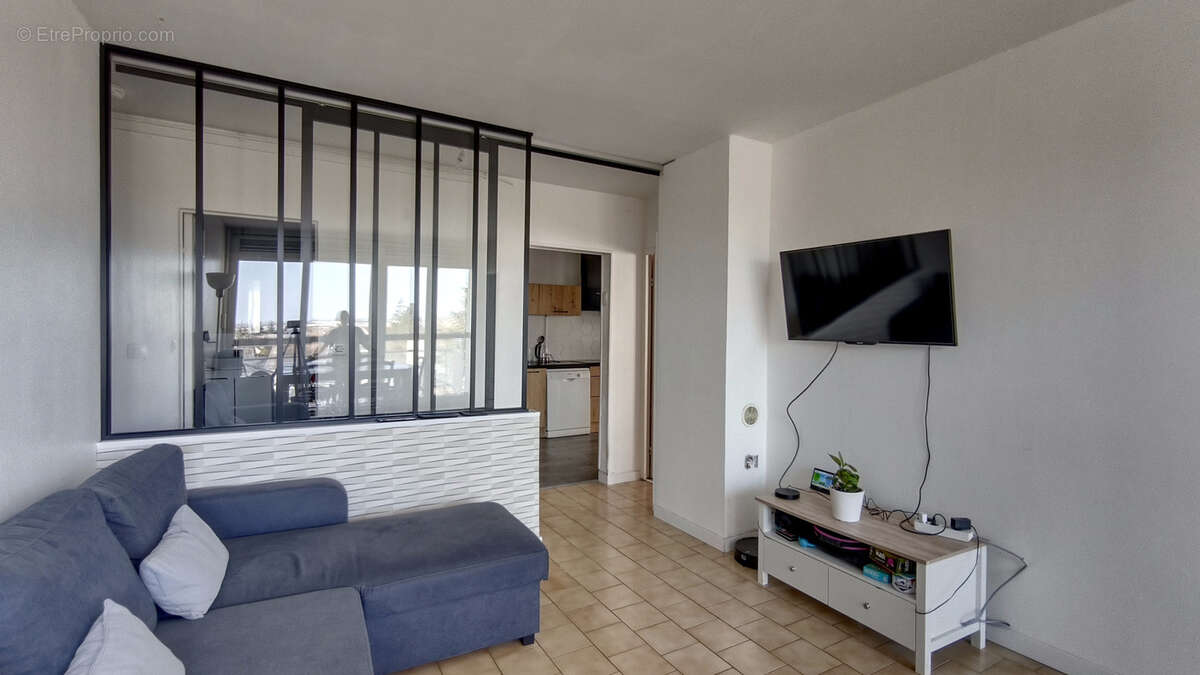 Appartement à CHENOVE