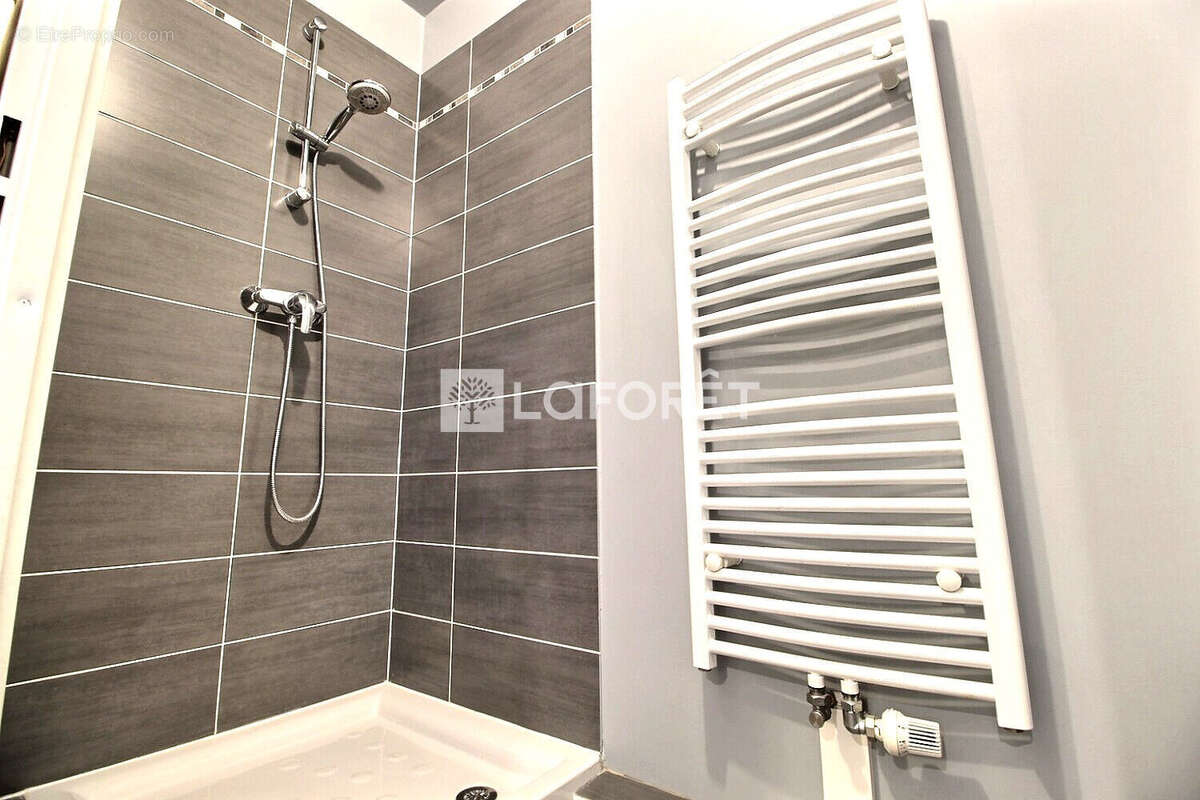 Appartement à GENNEVILLIERS