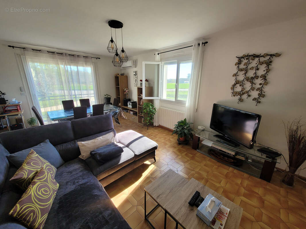 Maison à SAINTE-BAZEILLE