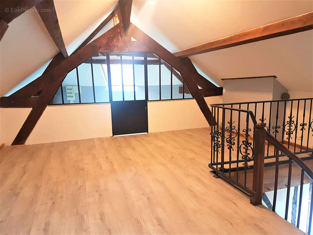 Appartement à SAINT-PIERRE-LES-ELBEUF