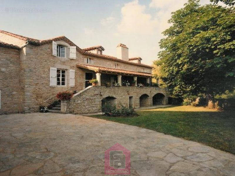 Maison à CAHORS