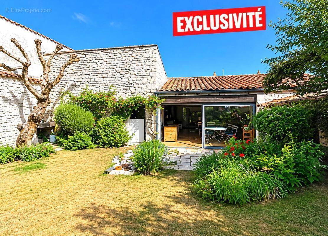 Maison à TALMONT-SUR-GIRONDE