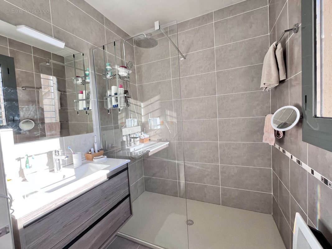 Maison à CAISSARGUES