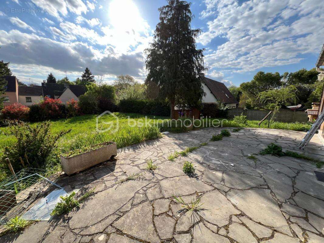 Maison 5 chambres sous sol total - photo 8