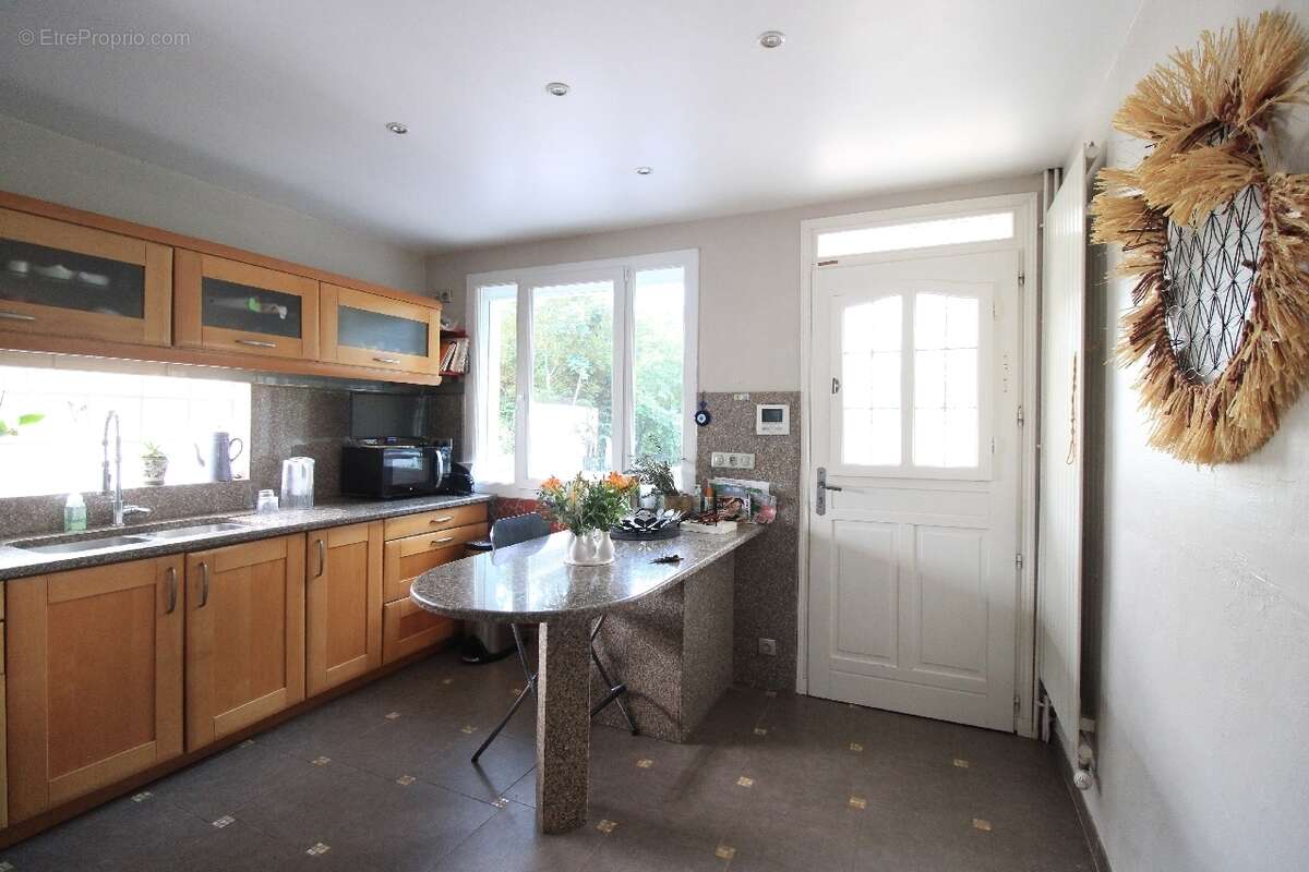 Maison 114 m² à Montgeron  - photo 5