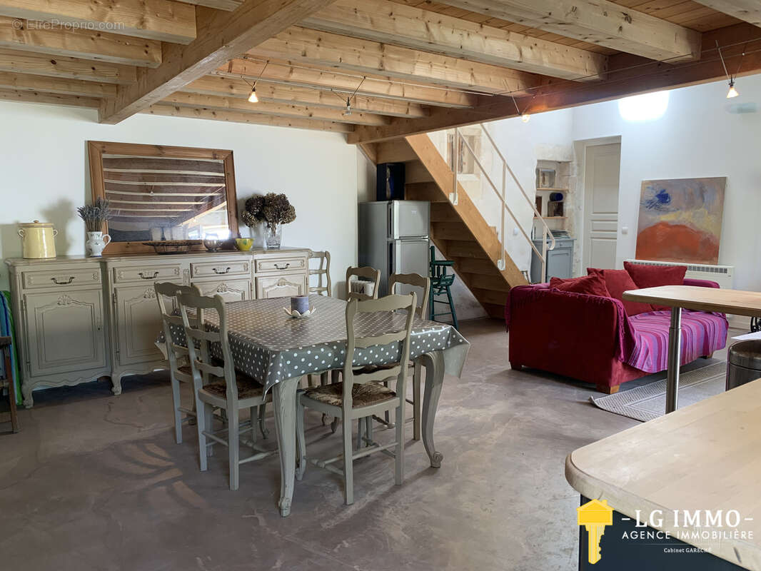 Maison à ARCES